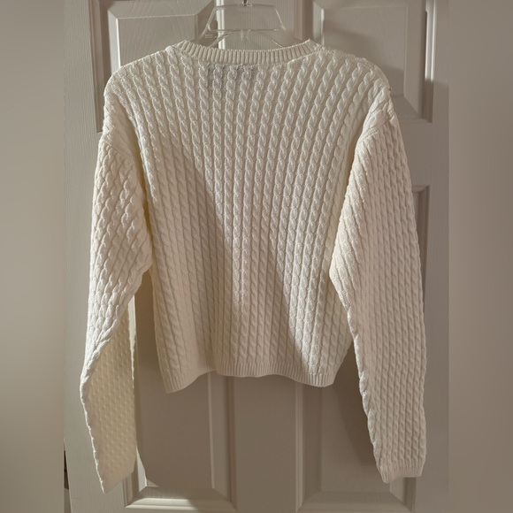 Liz Claiborne Lizwear - Chic Ivory/Cream Cable Knit Cardigan. 100% Cotton, Small - Picture 2 of 7